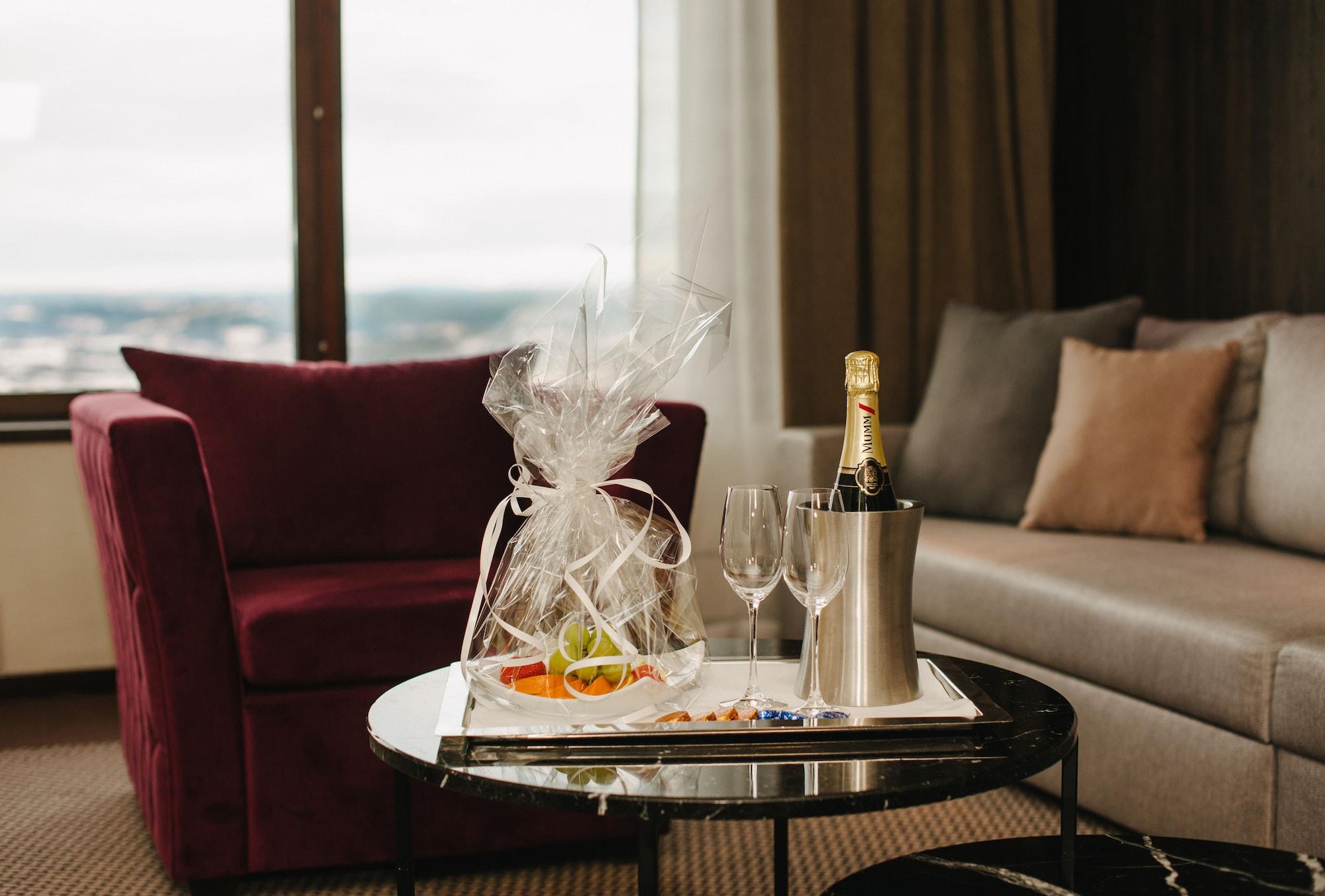 Hotell Soedra Berget Сундсвалль Экстерьер фото